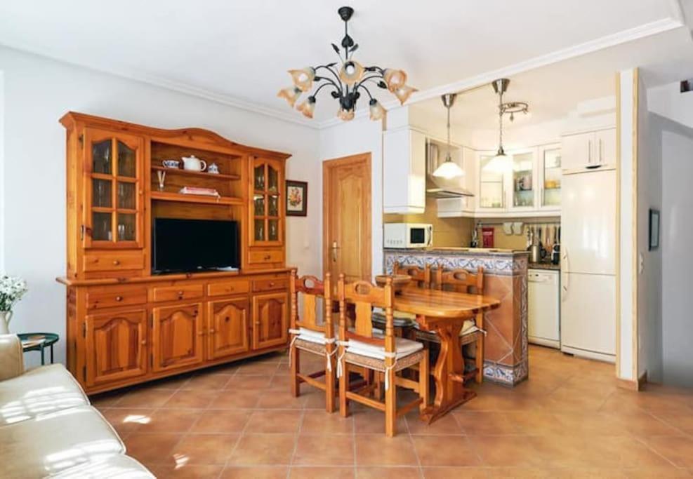 Villa Magerit, Entire Home 5 Minutes Easy Walk To Sandy Beach La Mata  Exterior foto