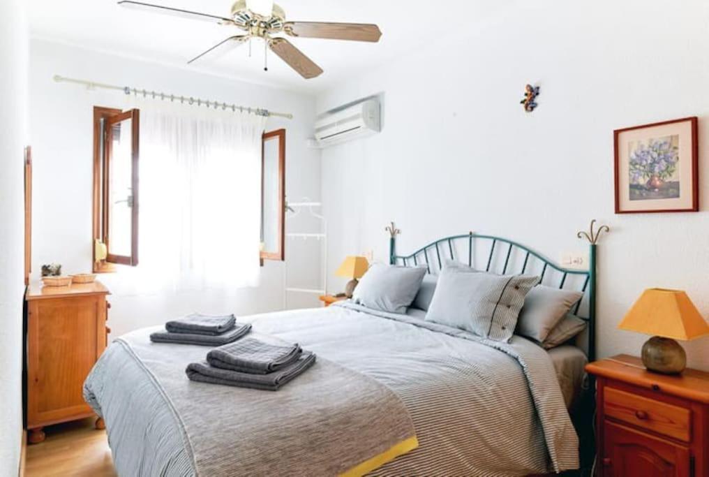 Villa Magerit, Entire Home 5 Minutes Easy Walk To Sandy Beach La Mata  Exterior foto